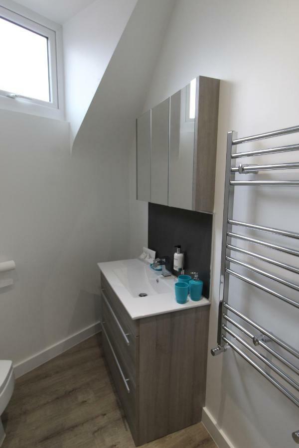 2 Serviced Apartments In Childwall-South Liverpool - Each Apartment Sleeps 6 Exterior foto