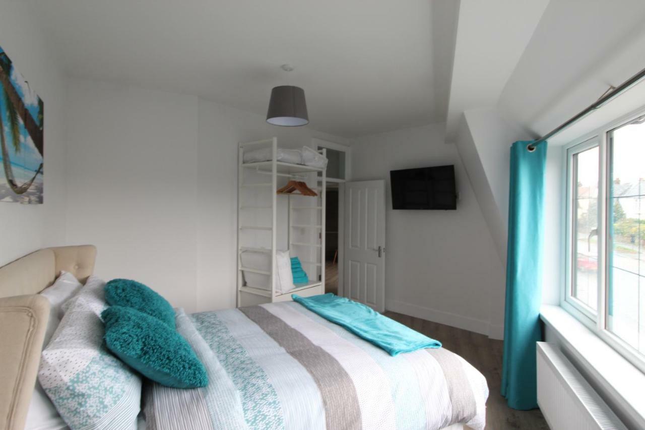 2 Serviced Apartments In Childwall-South Liverpool - Each Apartment Sleeps 6 Exterior foto